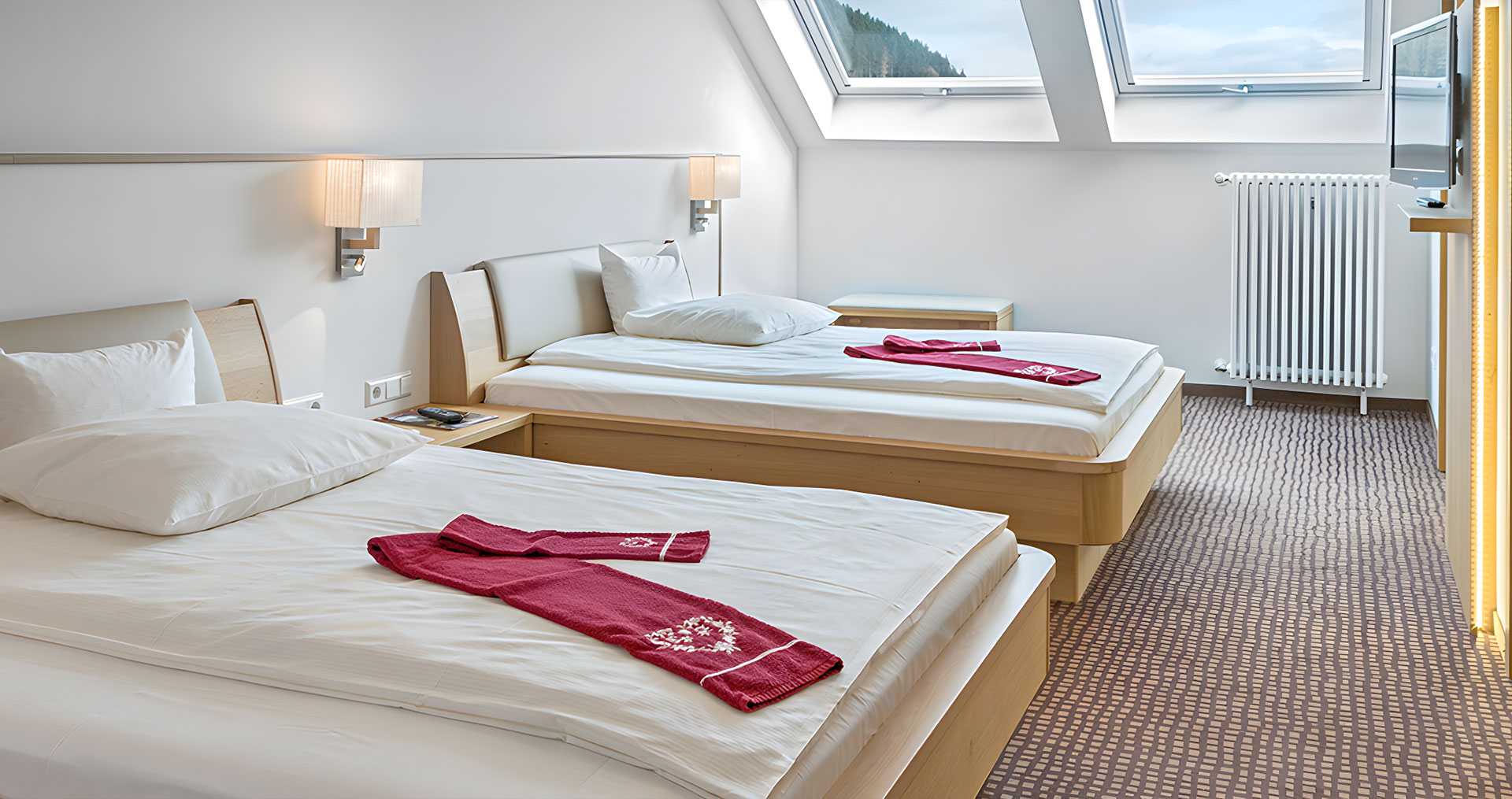 Ein weiteres Zimmer mit 2 großen Betten